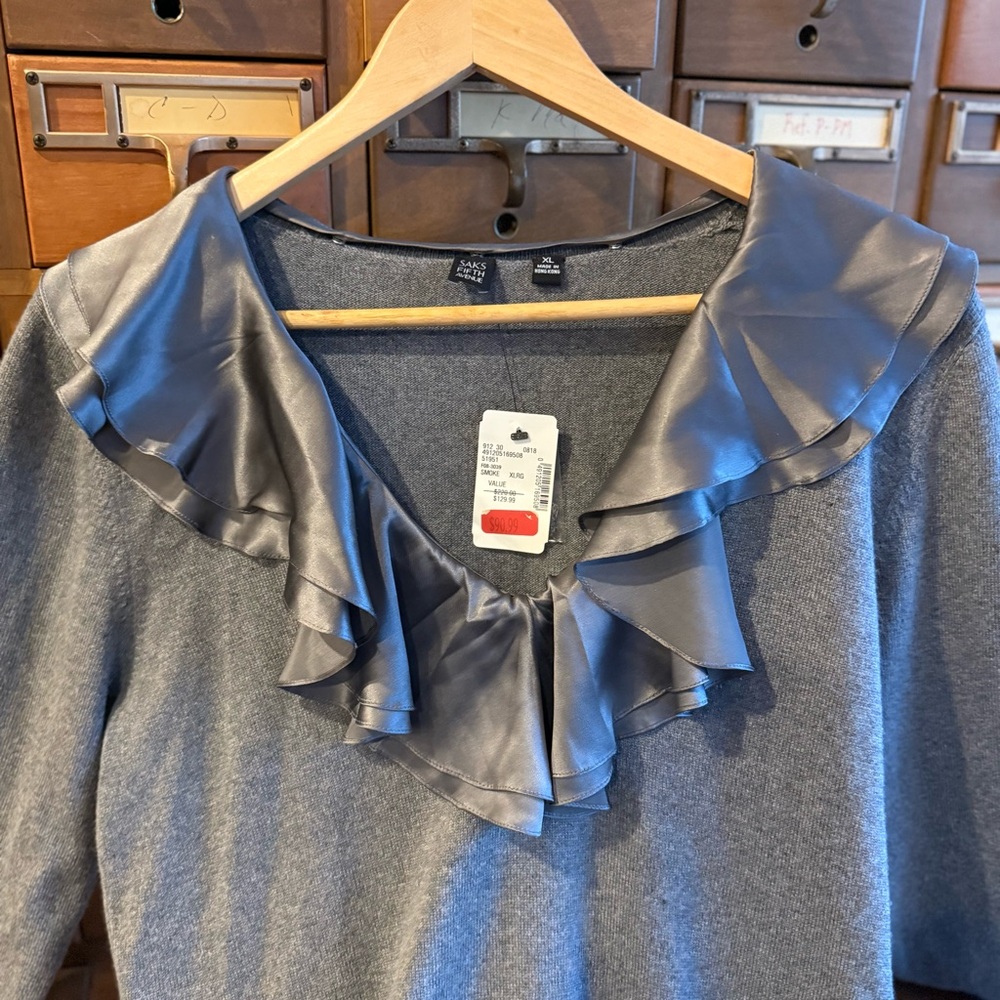 Saks Fifth Avenue NWT Size XL Sweater Cashmere & Silk Collar/Cuffs - Picture 11 of 15